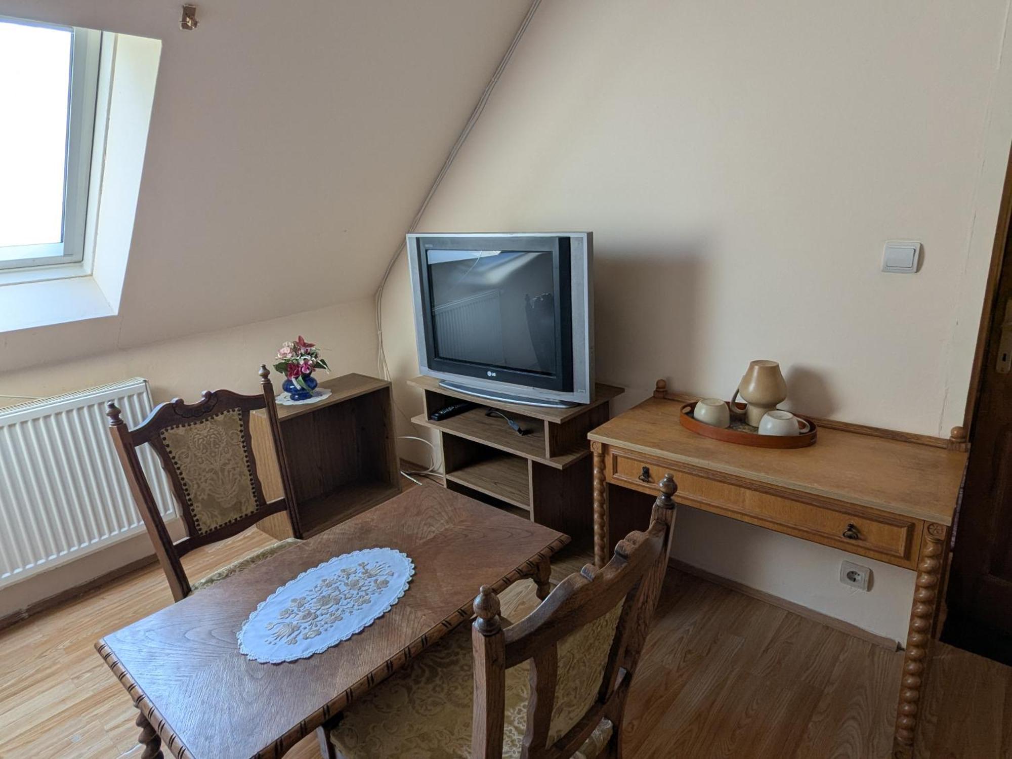 Valeria Vendeghaz Budakalász Quarto foto